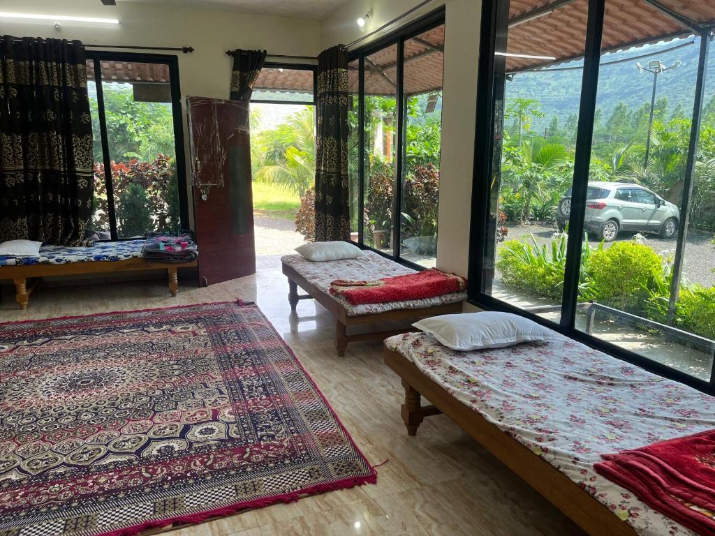 Apna Farmhouse - Private Villa With Pool & Play Area - Near Fort -15 Min To Ellora Caves Daulatabad Bagian luar foto