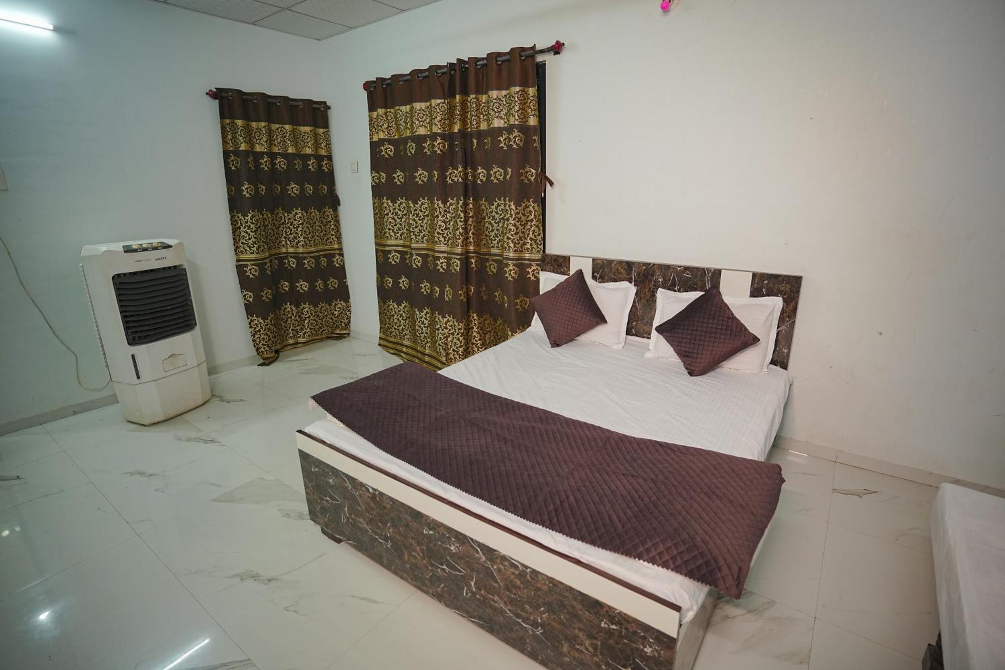 Apna Farmhouse - Private Villa With Pool & Play Area - Near Fort -15 Min To Ellora Caves Daulatabad Bagian luar foto
